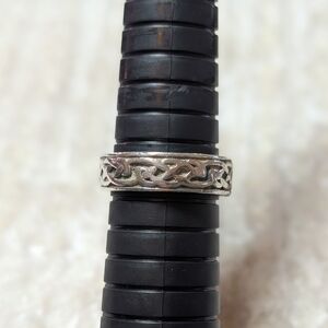 Celtic Knot Sterling Silver Band Ring